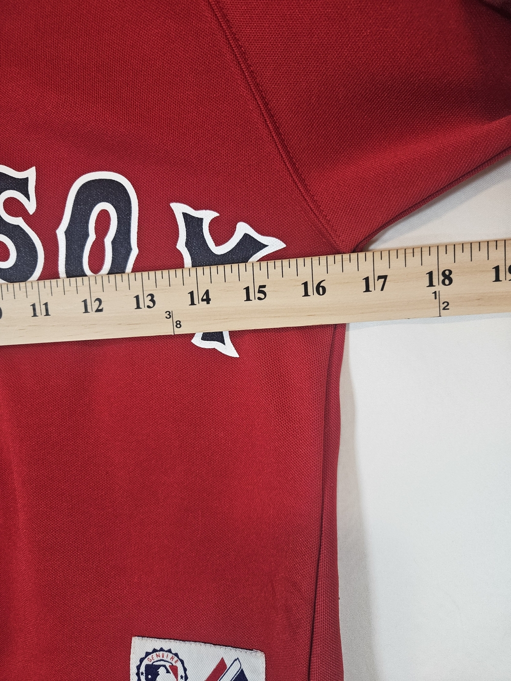Majestic Red Kids Boston Red Sox Jersey with Black Trim Varitek #33 - Picture 9 of 9